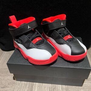 Nike Jordan Jumpman Two Trey "Black/White-Infrared 23" Toddler Boys' Shoe 8C